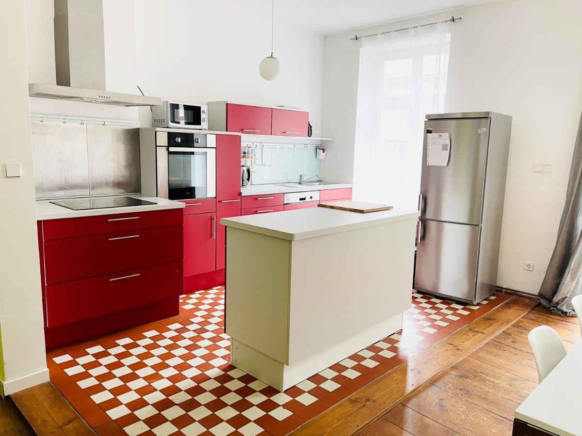 Nice City Apartment *